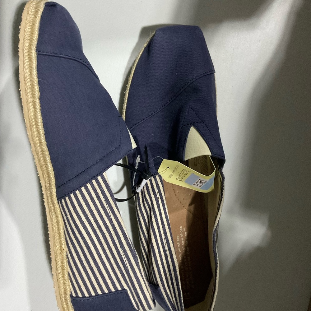 Toms Classics Navy striped